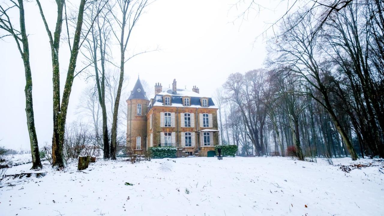 Private Castle With Park - Chateau Guillermo La Moncelle Экстерьер фото