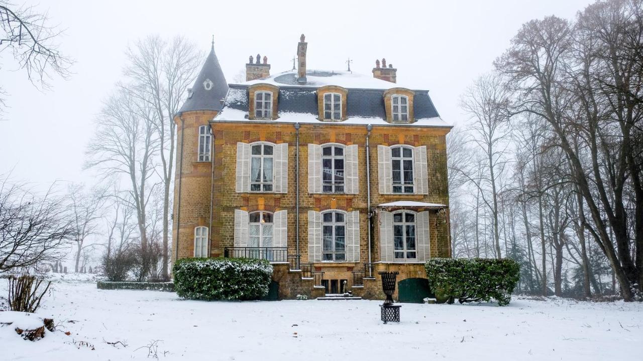 Private Castle With Park - Chateau Guillermo La Moncelle Экстерьер фото